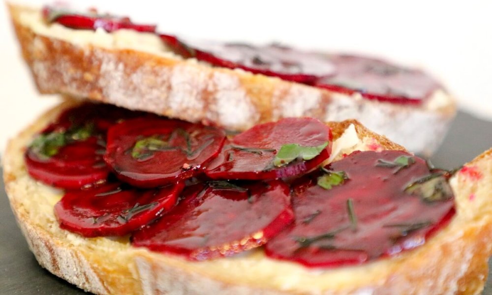 Carpaccio z červenej repy