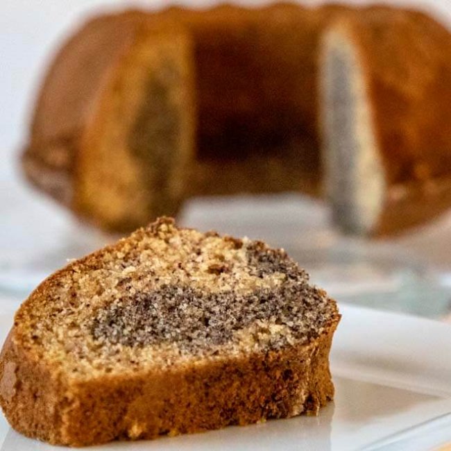 Makovo-orechová bábovka