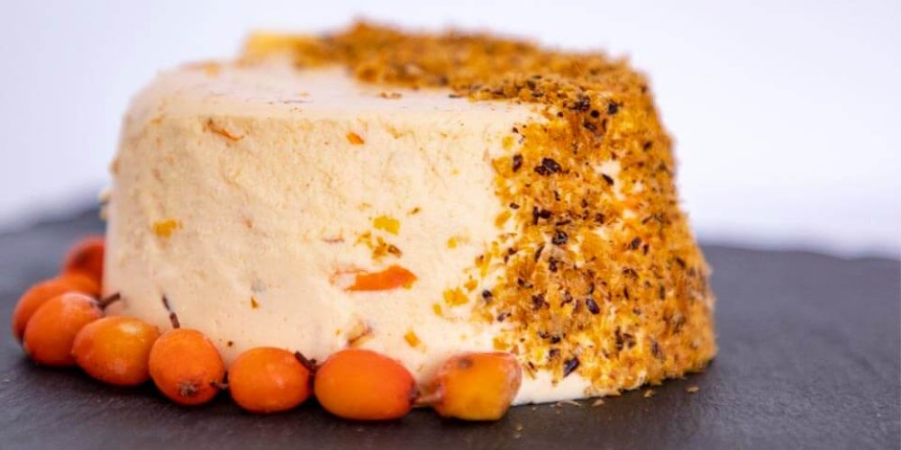 Rakytníkovo-bryndzový dezert