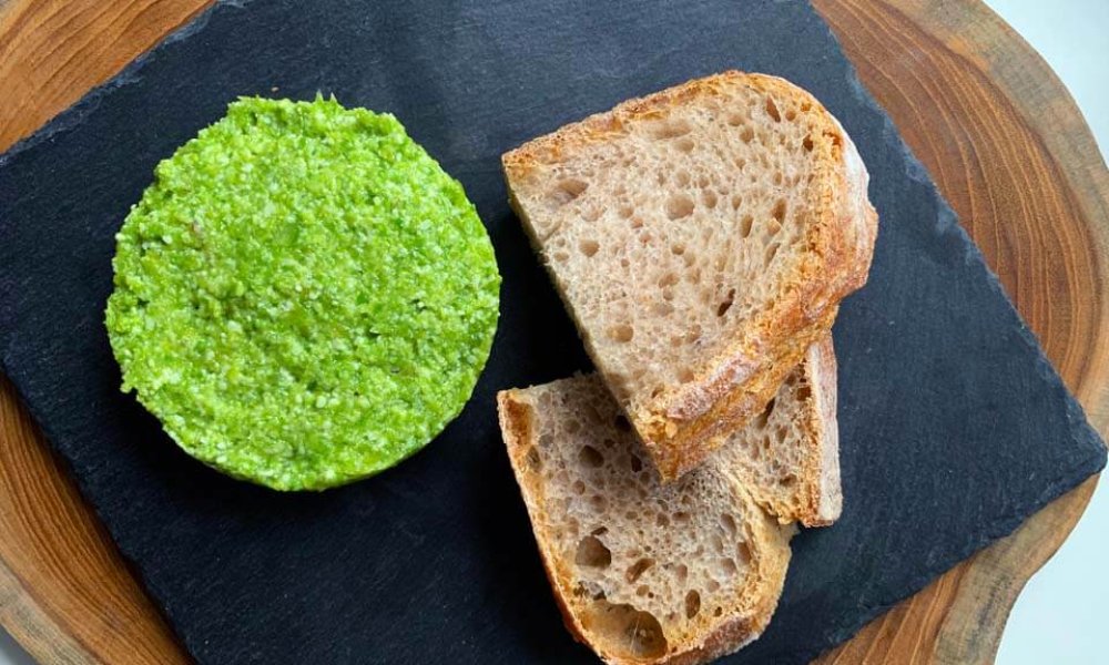 Špargľovo-syrová nátierka