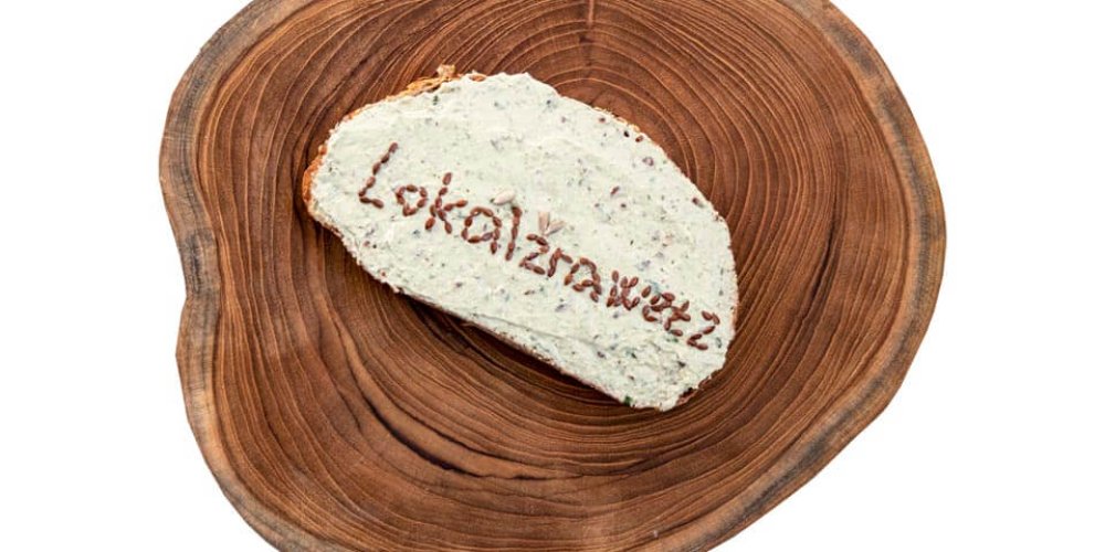 Tvarohovo-bazalková nátierka s orechami