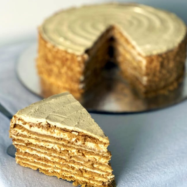 Tradičný ruský medovik